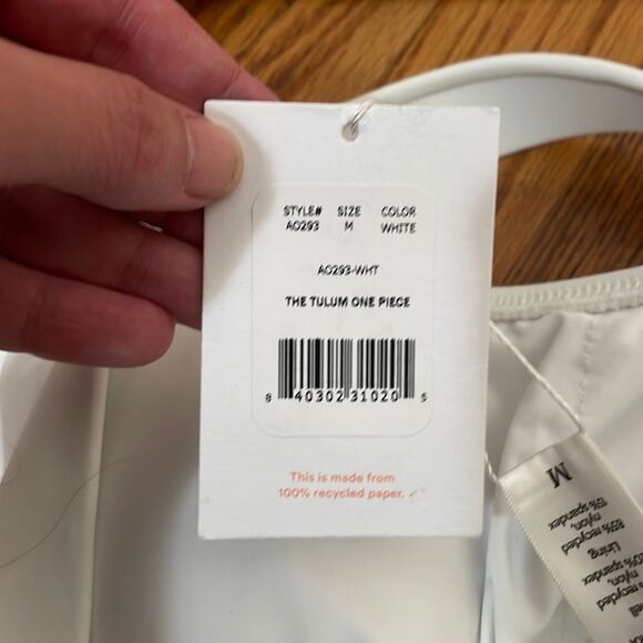 Andie The Tulum One Piece Swimsuit White Size M NWT minimalist - Picture 6 of 7